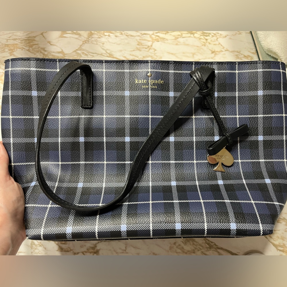 Kate Spade medium purse